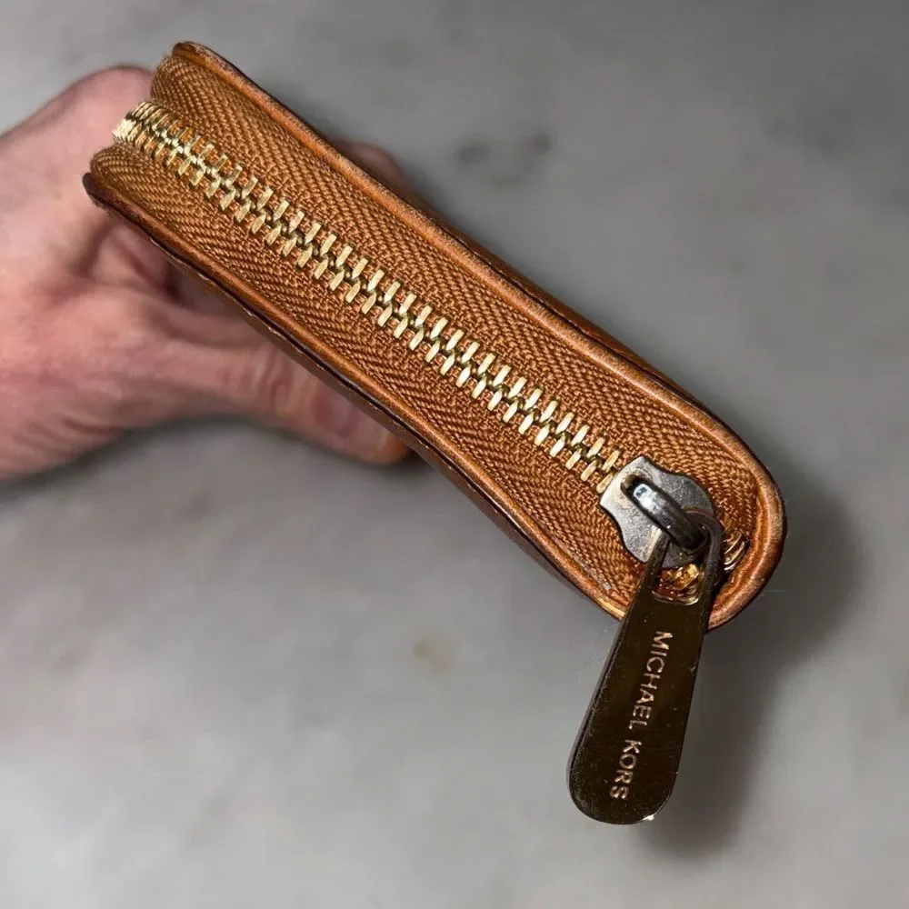 Michael Kors Wallet Jet Set Travel Continental Full Zip Brown Leather
